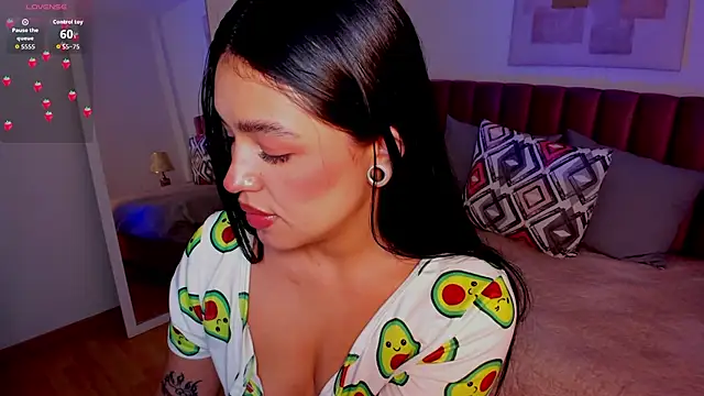 AvaScott  online show from October 15, 5:48 pm