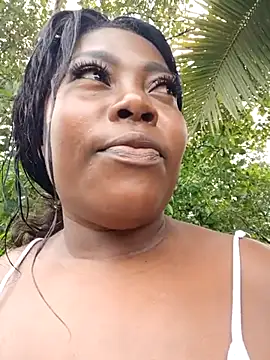 nini-will online show from October 10, 2:44 pm