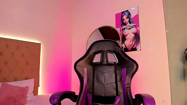 JennyLawrence online show from November 15, 7:59 pm