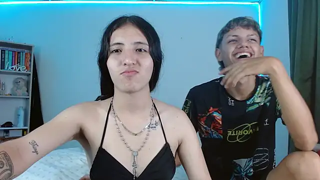 Snapshot of Lucy_y_Jacob chatting on September 10, 4:23 am Lucy y Jacob online show from September 10, 4:23 am