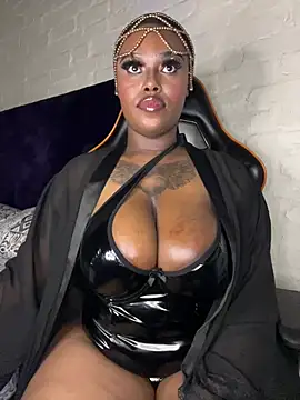 QUEEN NOBUHLE 777 online show from March 27, 10:43 pm