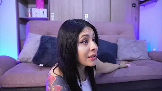 SophiieCumsx online show from May 11, 3:08 am