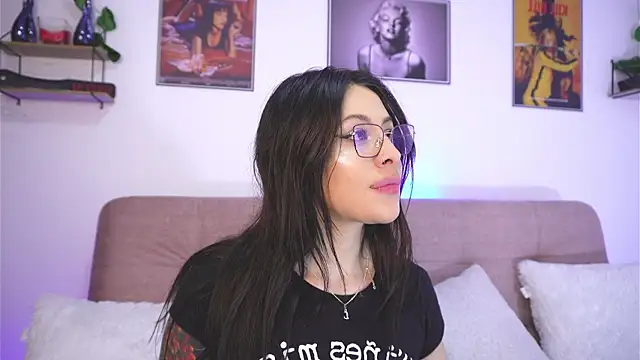 SophiieCumsx online show from November 6, 12:11 pm