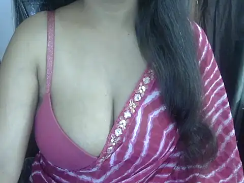 Snapshot of sexymita_ chatting on September 24, 4:22 am sexymita online show from September 24, 4:22 am