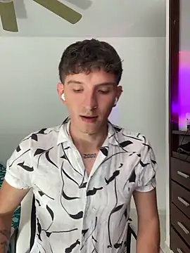 Milan king online show from April 9, 7:08 pm