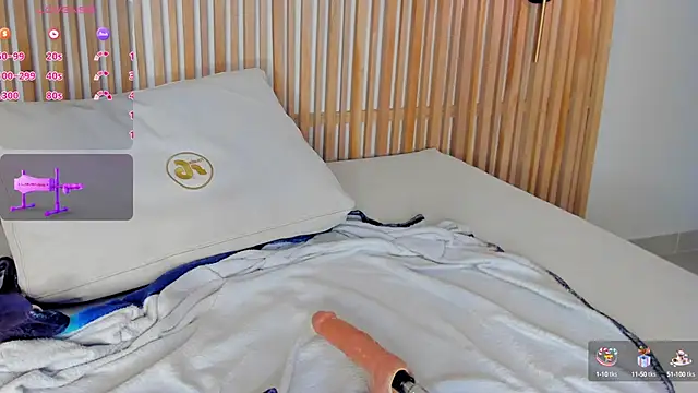 emma cleir online show from October 2, 8:03 pm