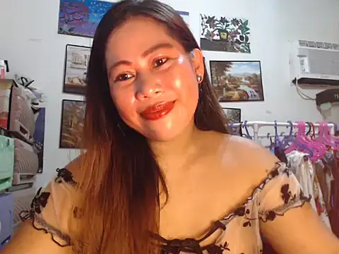 filipina beauty online show from November 2, 1:20 am