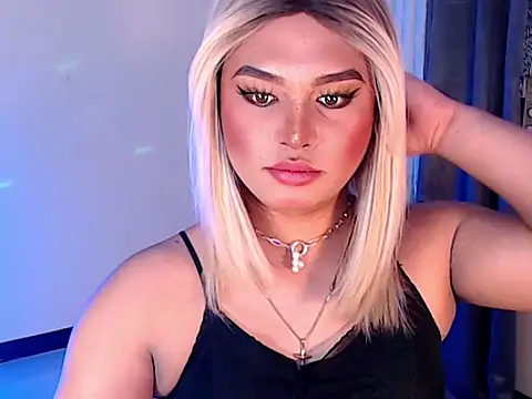 Snapshot of UrGoddess_Kiera chatting on September 19, 12:37 pm UrGoddess Kiera online show from September 19, 12:37 pm