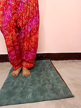 Cute Jasmin  online show from November 9, 6:20 am