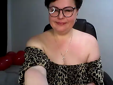 EllaLove2277 online show from February 24, 6:45 am