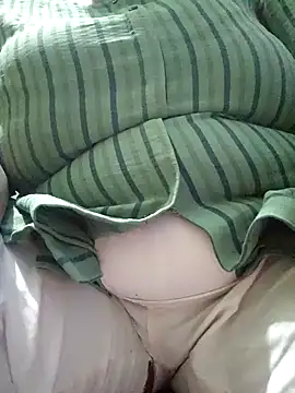 bitch-horny online show from October 21, 8:13 pm