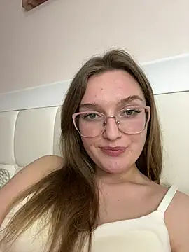 Bellatrisssaa online show from February 12, 7:59 pm