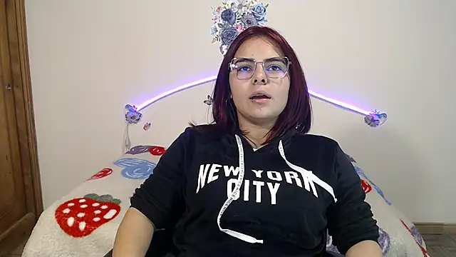 Valeryxs online show from November 4, 7:41 pm