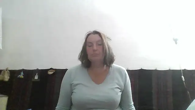 AnnaLive570 online show from May 11, 4:15 pm