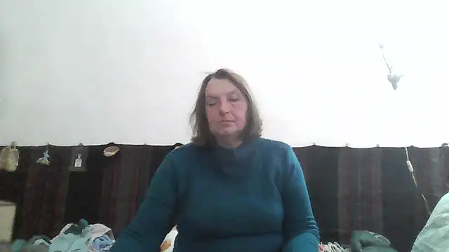 AnnaLive570 online show from May 4, 1:59 pm