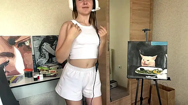 Myrira Light online show from September 12, 2:02 pm