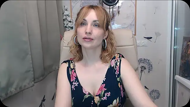 KatrinAlluring online show from April 1, 6:25 am