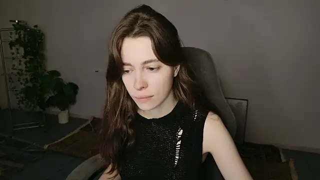 Yoka paradoXXX online show from November 19, 5:18 am