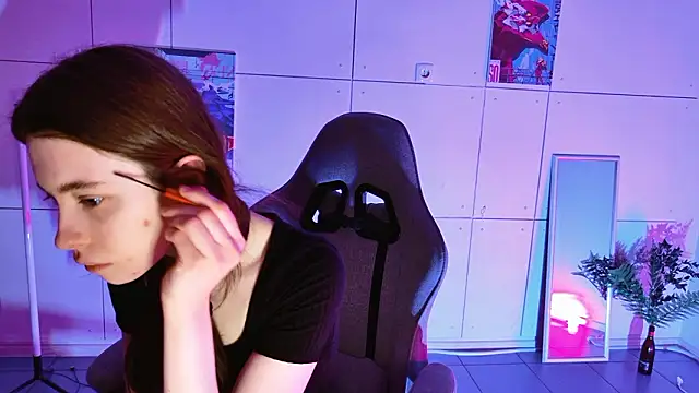 Yoka paradoXXX online show from March 10, 9:13 am