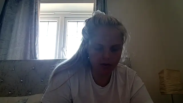 Dolliejayxx online show from September 29, 9:14 am