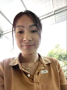 Yumyum kiw online show from November 6, 3:12 am