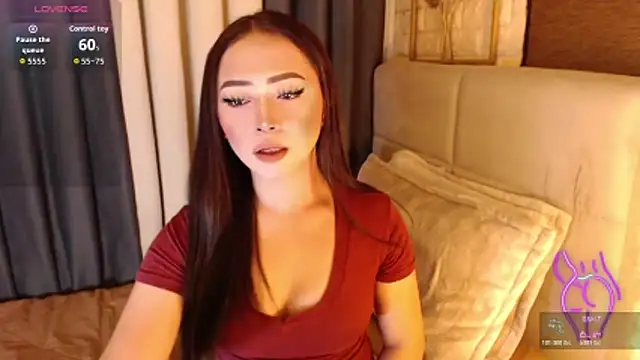 yourdevilsweettsx online show from May 21, 12:36 pm