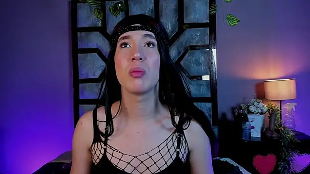 Electra Gosselin online show from May 19, 12:28 am