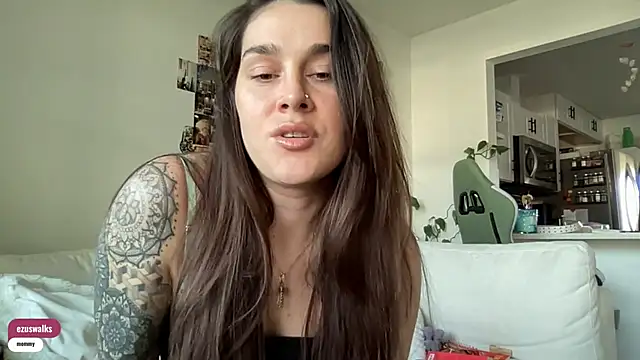 ezuswalks online show from September 19, 10:31 pm