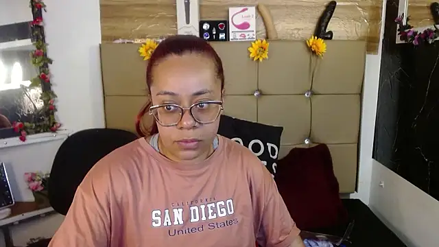 MIA  SPENCER online show from March 6, 8:15 pm