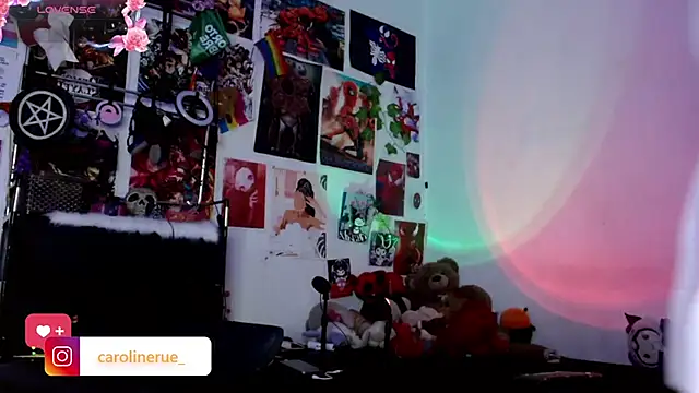 carolinerue online show from May 9, 11:12 am