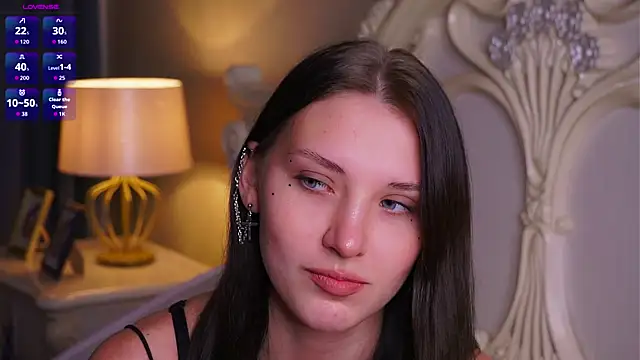 TwannaSmyly online show from September 25, 3:55 pm