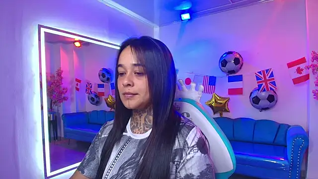 Black roseee online show from July 2, 3:34 am