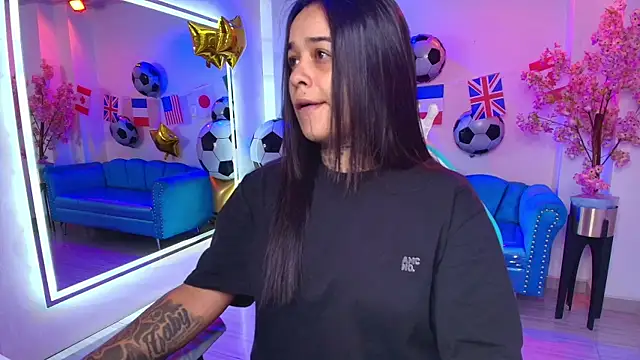 Black roseee online show from July 3, 3:34 am