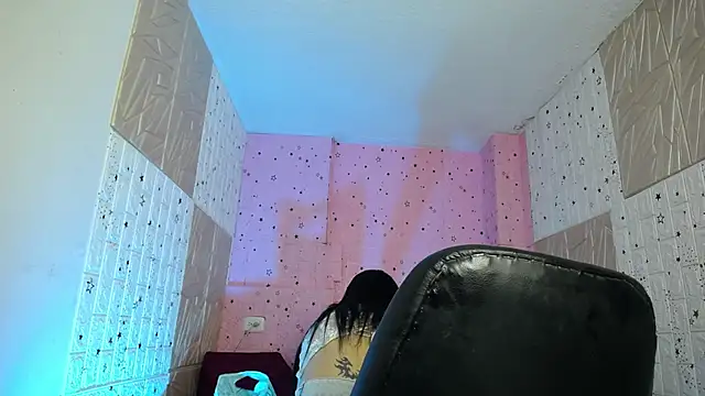 emmydurant online show from November 8, 8:58 pm