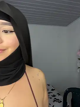 rhizanthella  online show from October 14, 7:38 pm