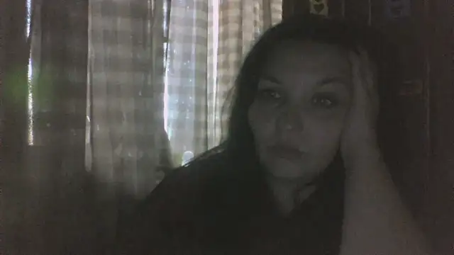 Snapshot of Breezy_88 chatting on October 9, 10:19 am Breezy 88 online show from October 9, 10:19 am