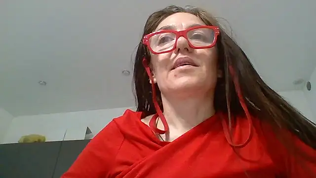 Doravelle online show from January 12, 1:05 pm