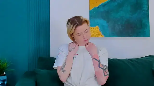 TracyCurtis online show from September 27, 6:31 am
