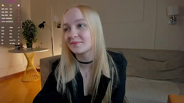 KrishnaSimmons online show from January 7, 7:17 pm