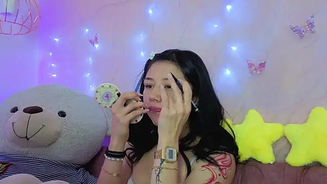 april bennett online show from February 9, 12:40 pm