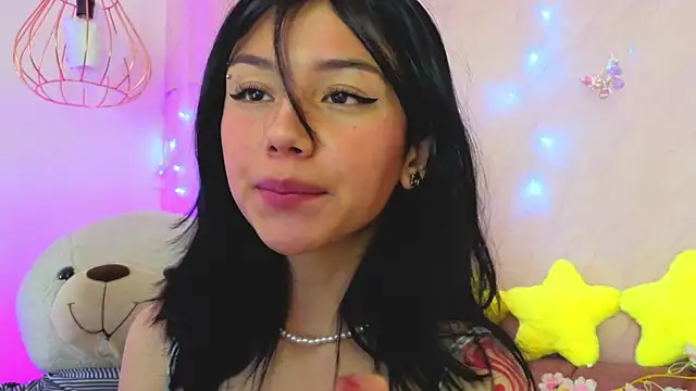 april bennett online show from May 21, 1:31 pm