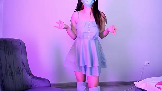 yanyaan online show from October 6, 6:30 am