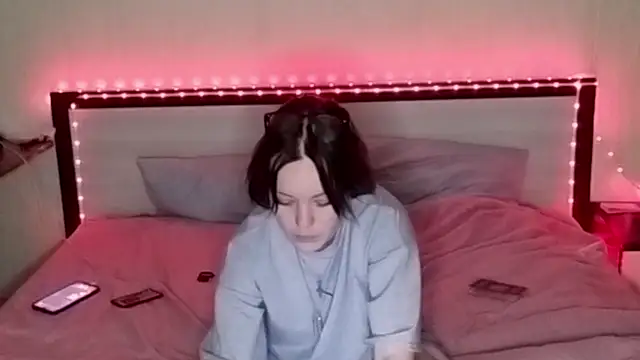 KittyJenny online show from September 19, 3:11 pm