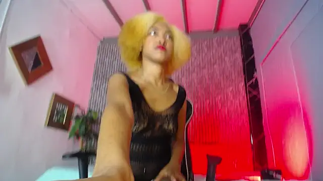 Alisha Ebonyy online show from February 13, 11:45 am