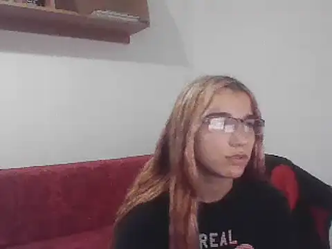 Snapshot of MyAngelx chatting on September 12, 3:41 pm MyAngelx online show from September 12, 3:41 pm