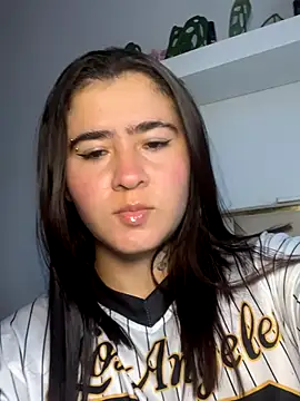 CuteLizzyy online show from October 12, 6:54 pm