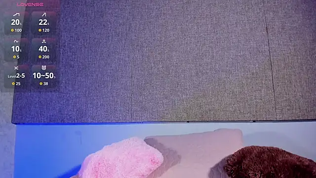 Salomeferreira  online show from November 10, 4:46 pm