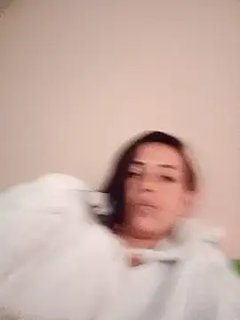 Mariam Lopez   online show from February 17, 7:02 pm