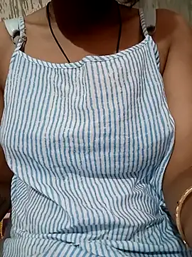 Cute Aaisha online show from October 3, 4:06 am