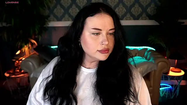 SerahMirabeli online show from April 4, 6:29 pm